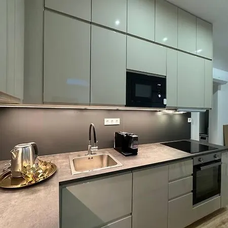 Danube Pearl Center Apartmán *
